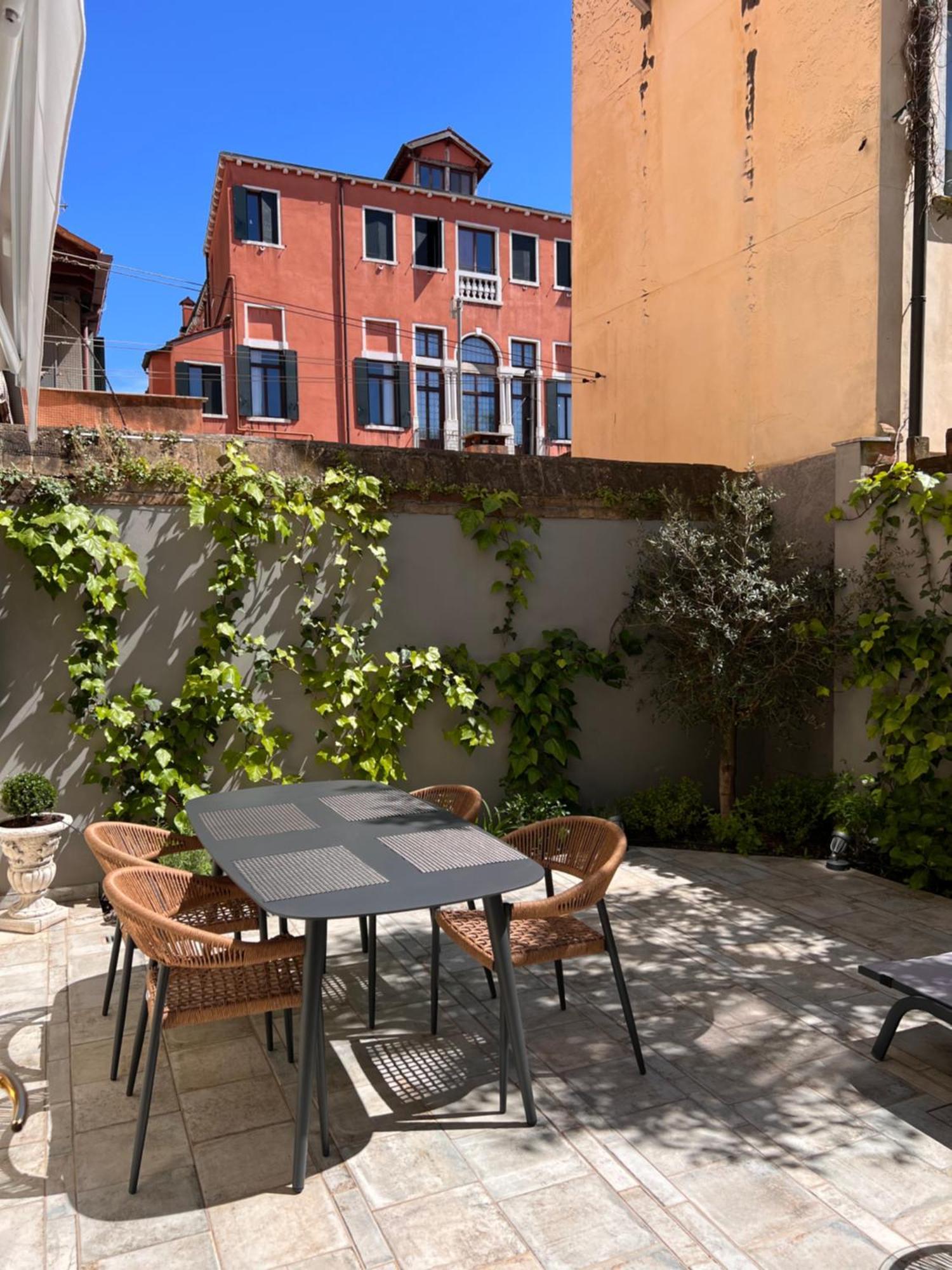 Wow Garden In The Heart Of Venise Extérieur photo